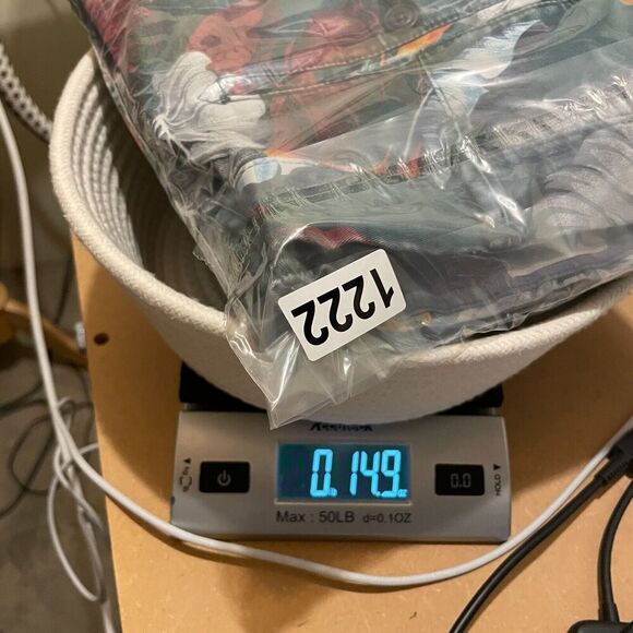 GAP Lived-In Shorts Hawaiian Tropical Floral Print Men’s 36 with 9” Inseam - Picture 11 of 11